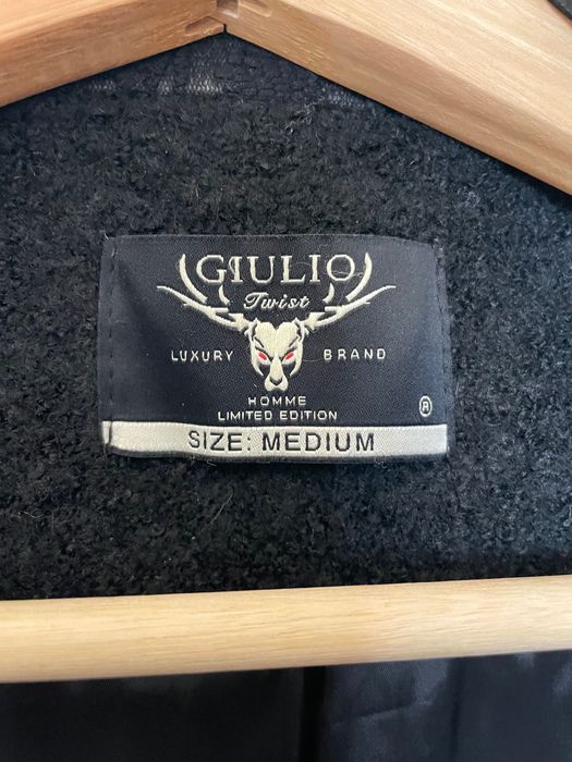 Casaco de Luxo Giulio Twist – Edição Limitada (Médio)