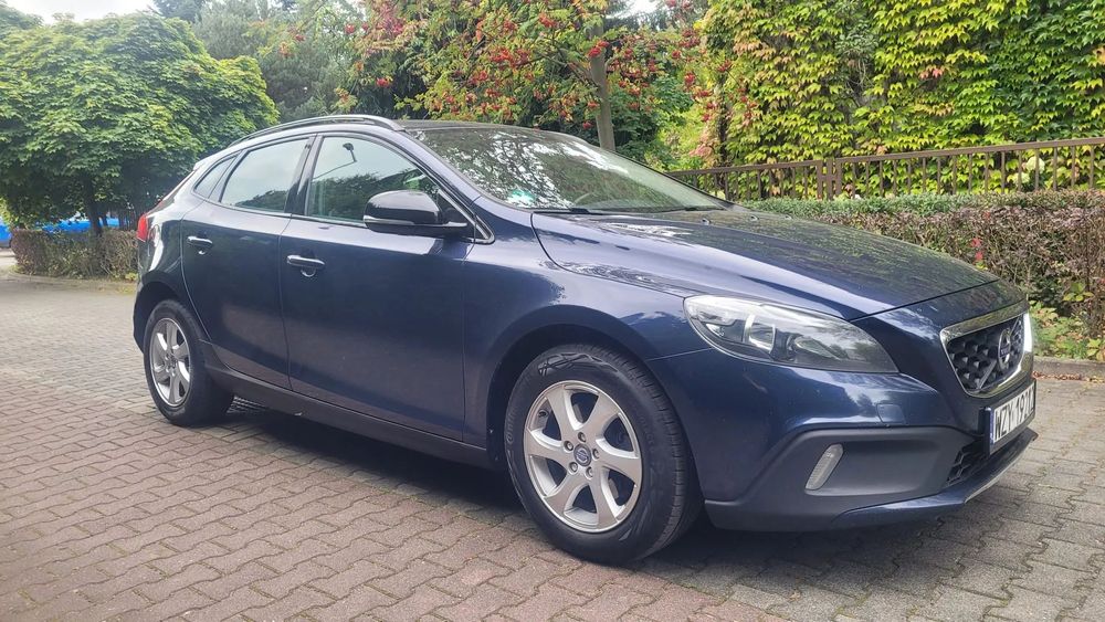 Volvo V40 Volvo V40 Cross Country 1.6 (115km) bardzo zadbana 1wł w PL