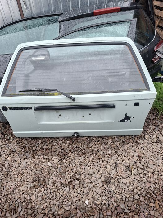 Volkswagen Passat b2 kombi klapa tył z szybą
