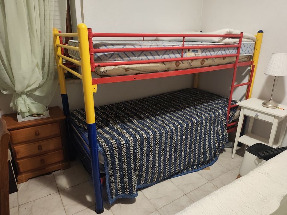 Beliche  usado com colchões