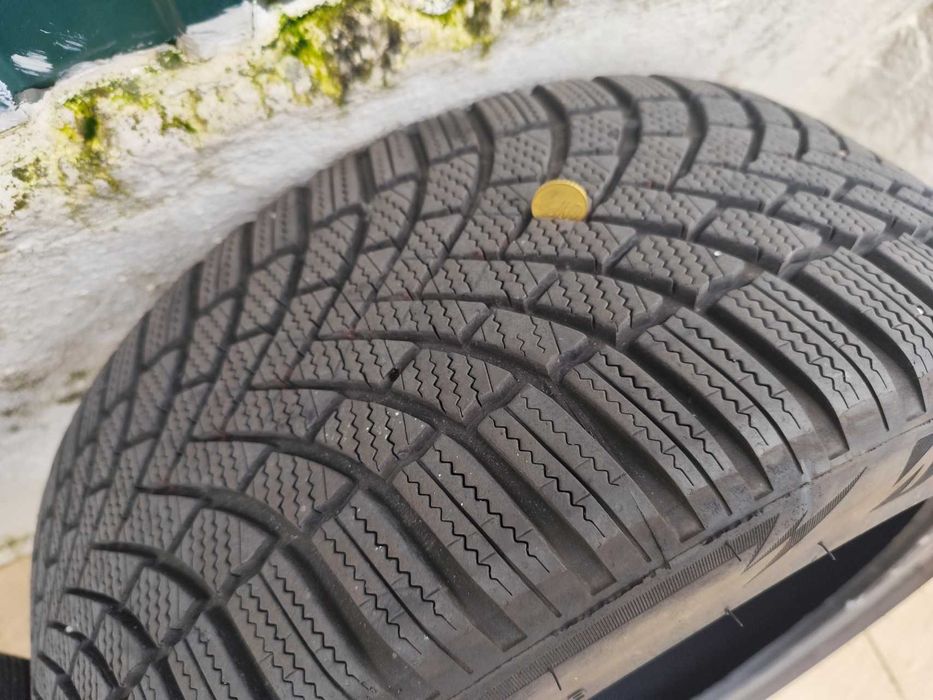 Bridgestone 235/45/R18 98V Extra Load-veiculo electrico- Blizzak LM005 Fabricados em Agosto 2024