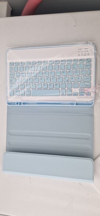 чохол-клавіатура (Smart Keyboard Case) для планшета Samsung Galaxy Tab S6