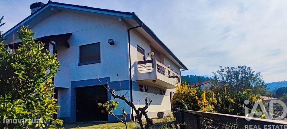 Casa / Villa T4 em Lanhelas de 344,00 m2
