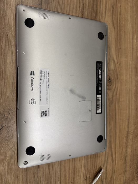 Laptop Trekstor Surfbook A13B N3350 4GB 64GB FHD Win10H