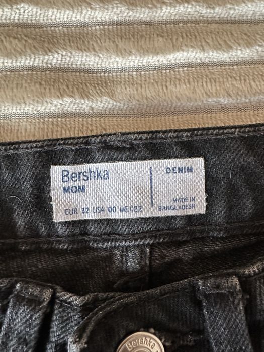 Джинси прямі Berska 32р