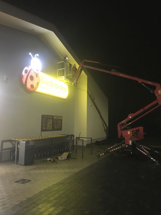 Wynajem podnośnik koszowy na gąsienicach  14m i 18m