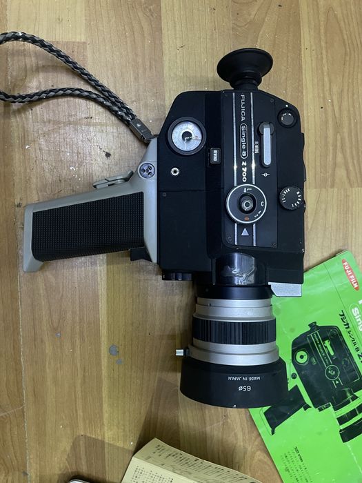 Camera super 8 mm Single-8  Fujica Single-8 Z700