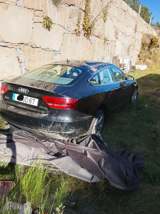 Audi A 5 TDI ( Salvado)