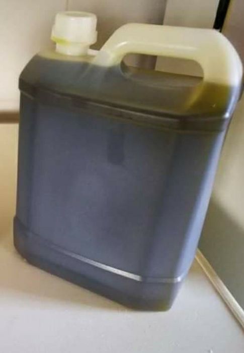 Garrafão de azeite 5l trás os montes