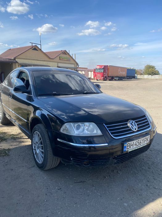 Авто Volkswagen Passat 2004 рік