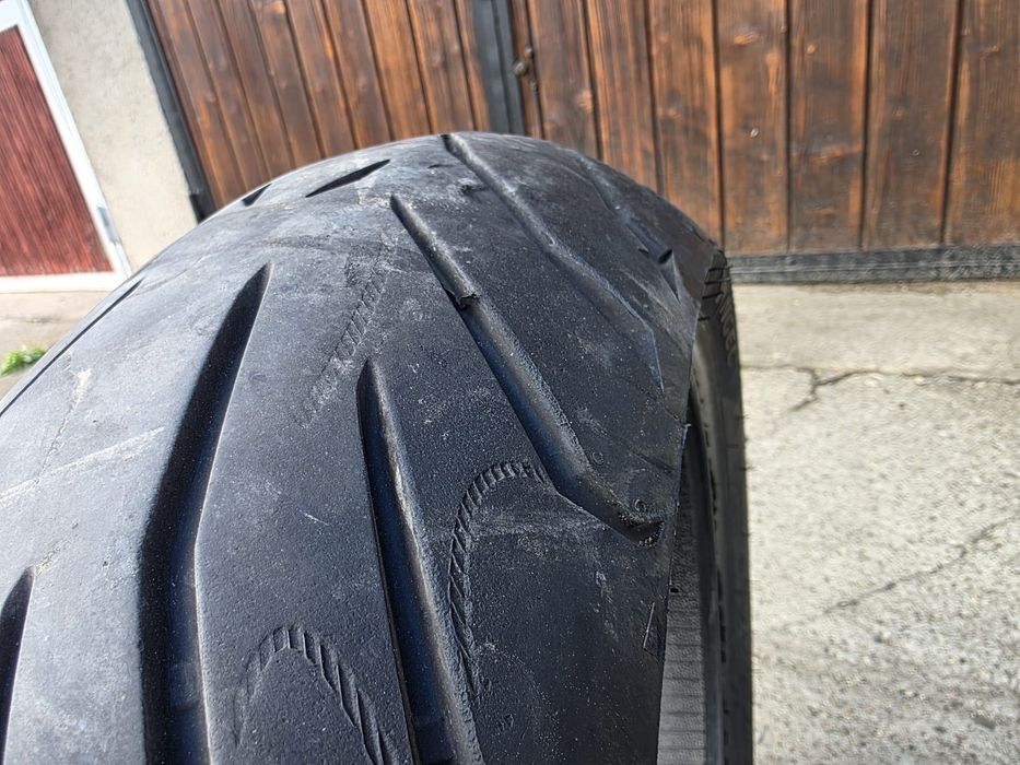 Komplet opon Pirelli do motocykla