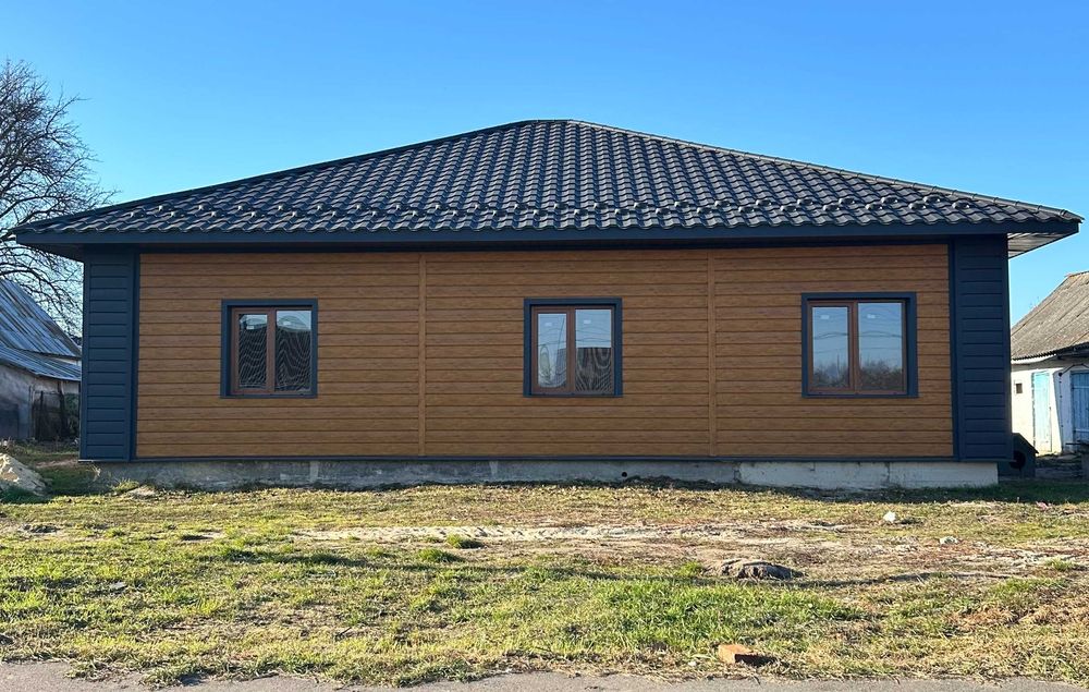 Металочерепиця, металопрофіль,Металевий сайдинг (блок хаус, євробрус)