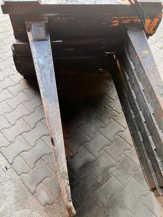 Chwytak do beli/makulatury