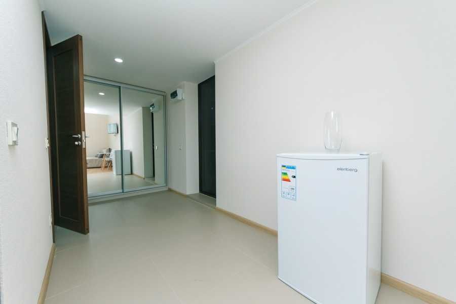 Здам подобово стильні дворівневі апартаменти, біля метро Берестейська.