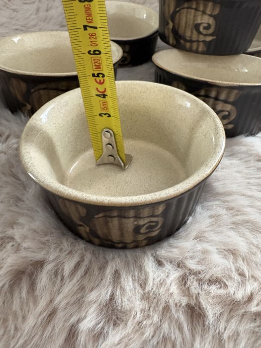 Zestaw 6 brązowych foremek DENBY BAKEWELL