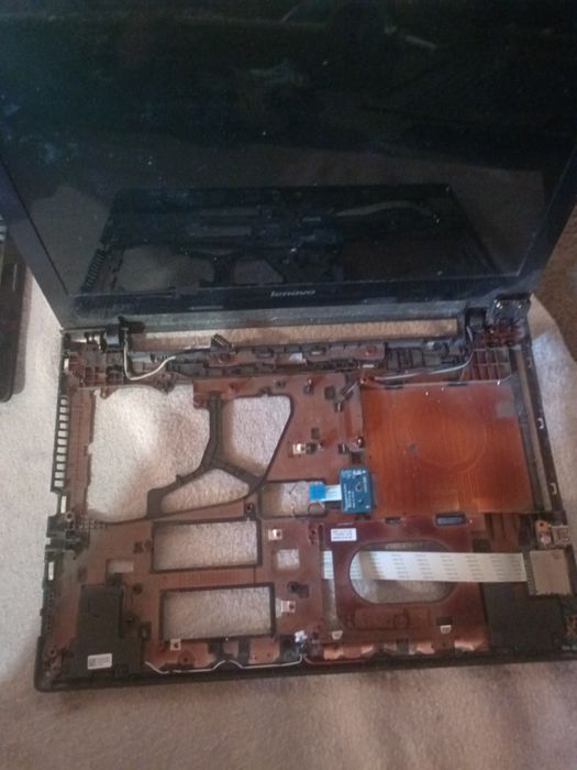 Lenovo g 40-45 під відновлення чи на запчастини