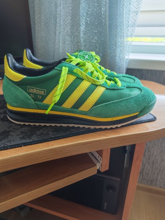 Продам кросівки Adidas SL72,чоловічі.
