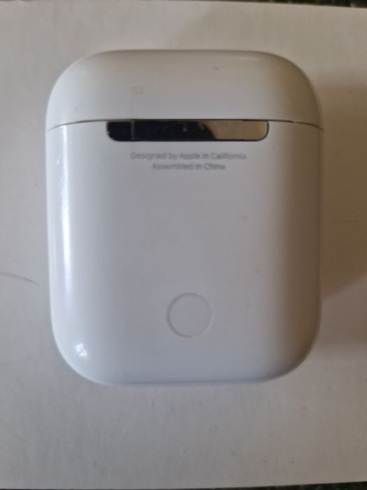 Кейс для навушників Airpods 2