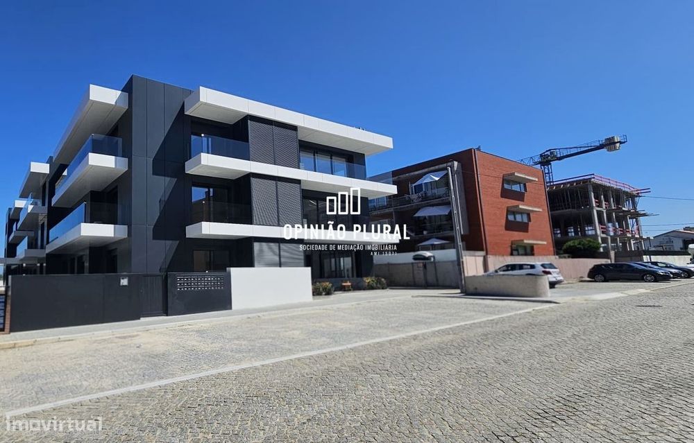 Apartamento T1 Novo e Moderno no Coração de Valadares