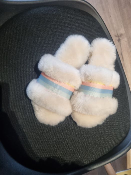 Klapki Emu Australia 38