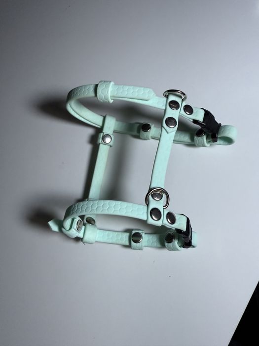 Шлейка для собак