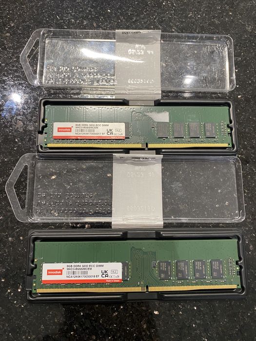 QNAP pamiec RAM  8GB x2