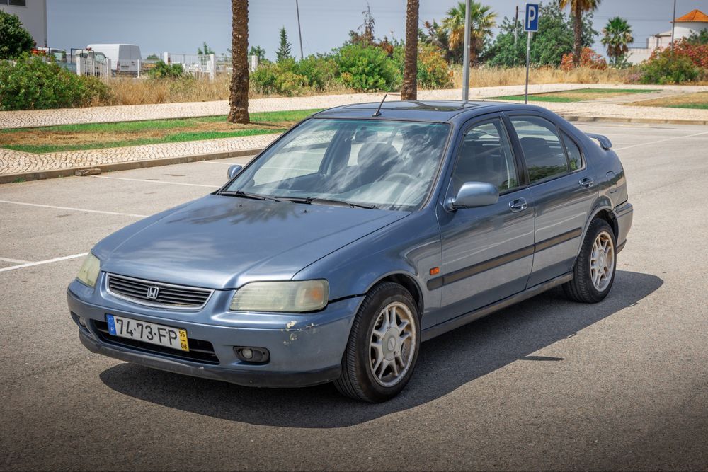 Honda Civic 1.6i SR