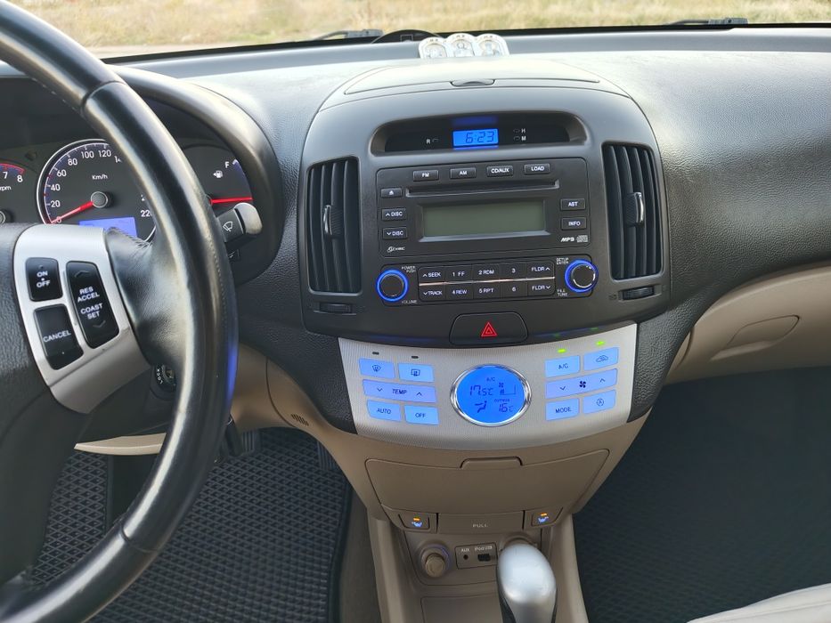 Хюндай Елантра 2.0 Автомат Рідний пробіг Гарний стан Hyundai Elantra HD максимальна комплектація
