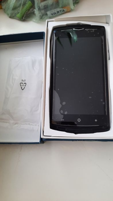 Smartphone Rocky 3 pro manta