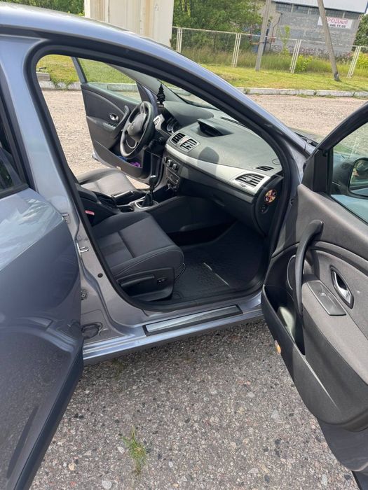 Свіжопригнанний Renault Megane 1.6 Germany