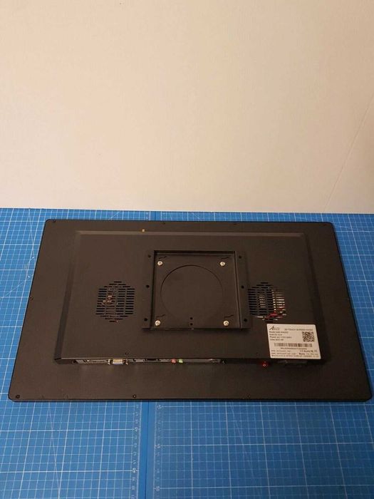 Astouch 22" Touch Screen KIOSK A22-WAD02 UR