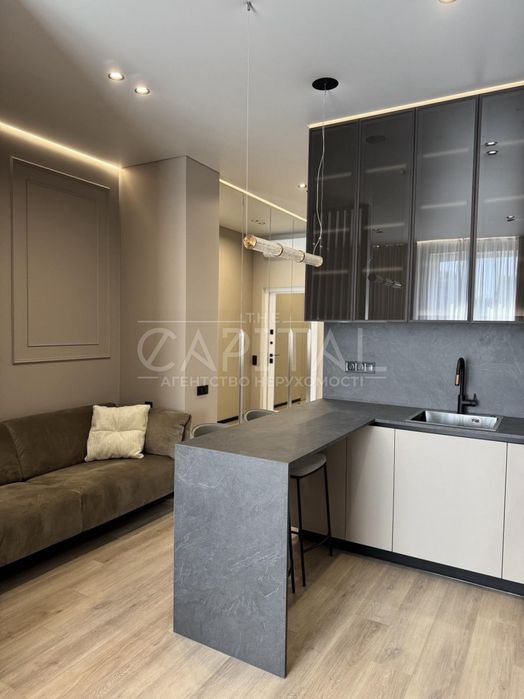 Продаж 1-кімнатної квартири в ЖК Delmar, 37 м², дизайнерський ремонт