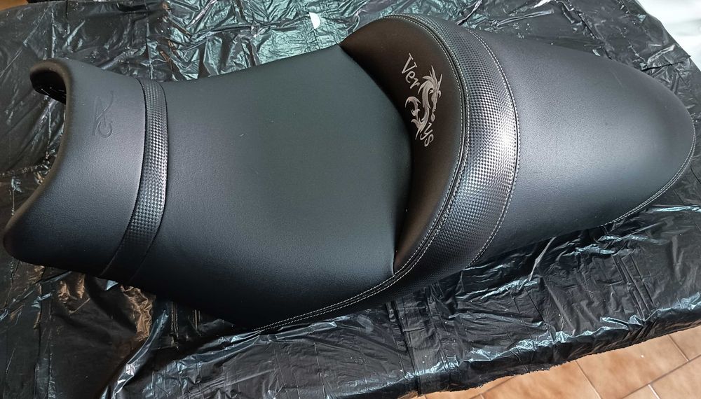 Banco em Gel para Versys 650