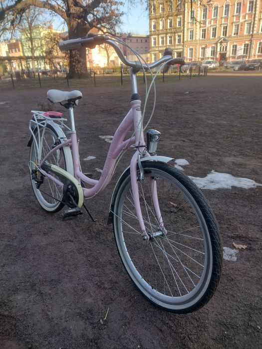 Damka  Storm Princess