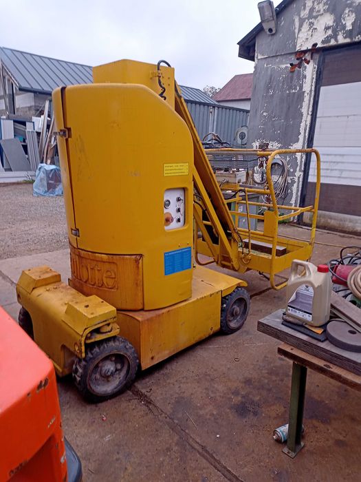 podnośnik koszowy Haulotte 300 kg