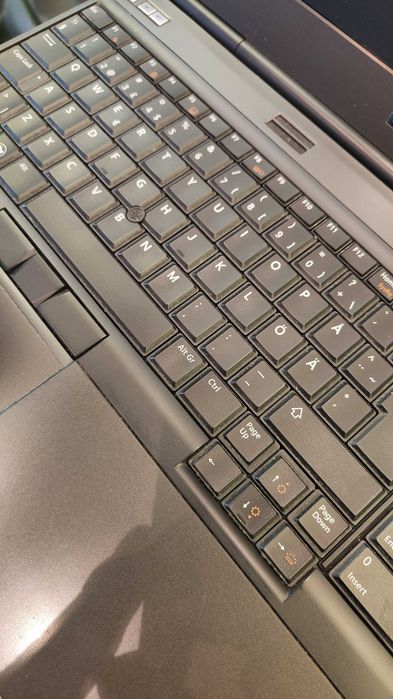 Dell Precision M4600 / Mobile Station / SSD / Nvidia 1000M / 17,3"