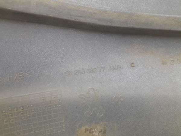Pára-choques trás PEUGEOT 206 (2A/C)