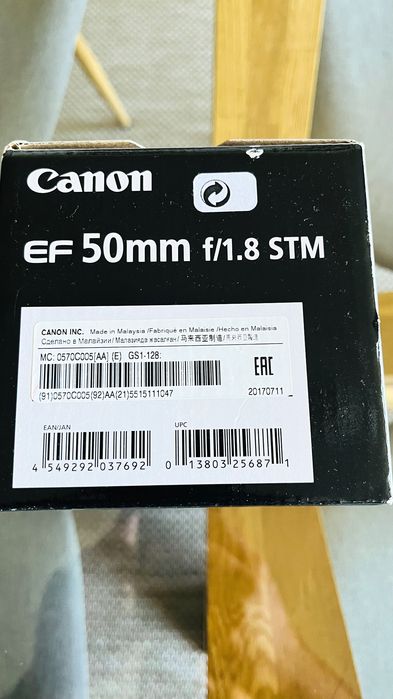 Objetiva Canon EF 50mm f/1.8 STM