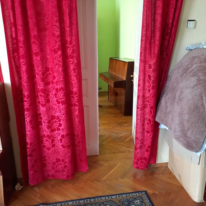Продам 4-кімнатну квартиру м.Самбір