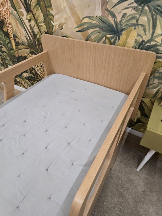 Cama Jipe em Carvalho