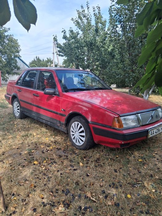 Продам Вольво 460