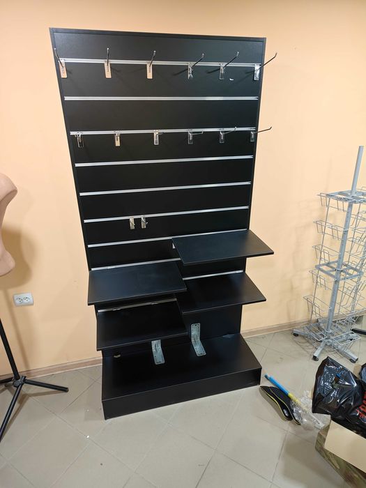Продам торгові стійки
