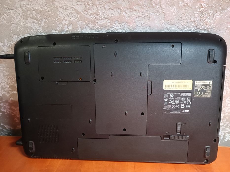 Продам ноутбук aser