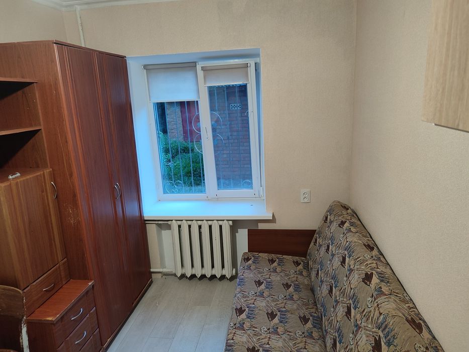 Оренда кімнати в гуртожитку