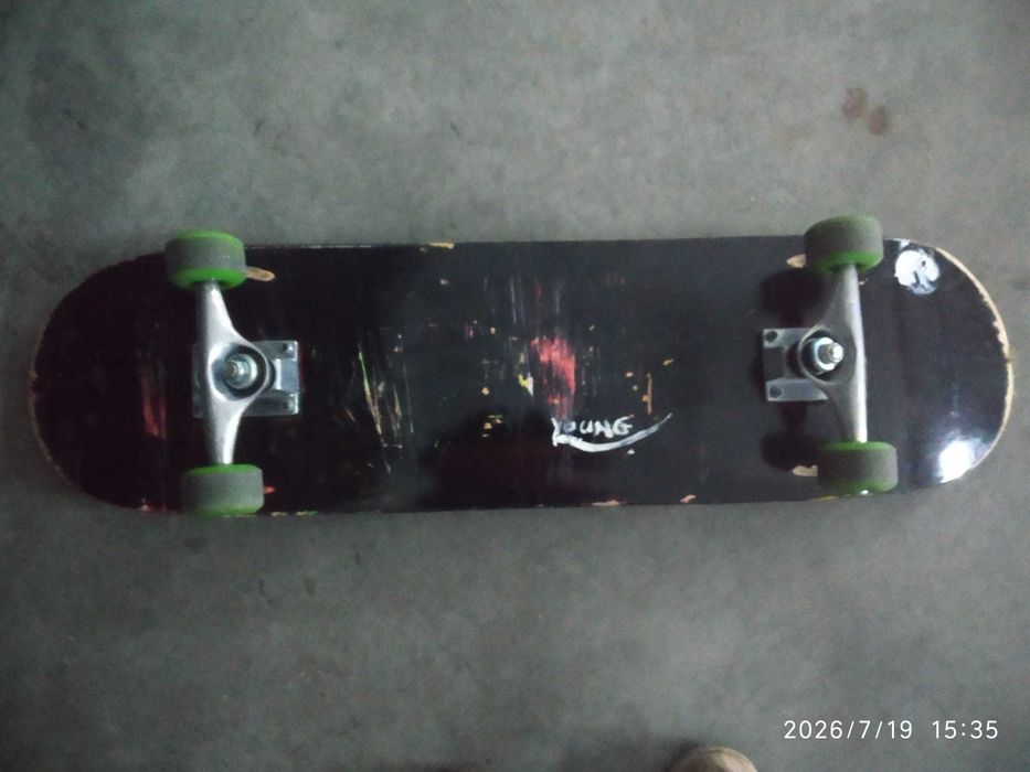 Skate Completo – Em Bom Estado – Pronto a Andar
