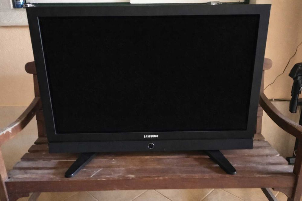 Televisor Samsung Plasma 42"