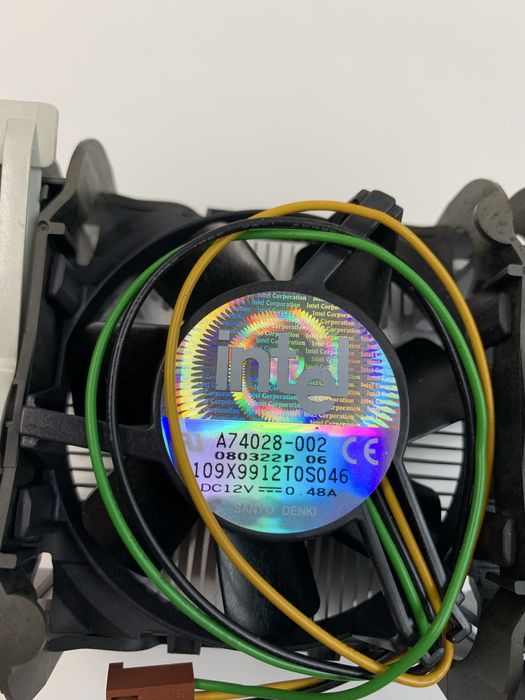 Original Intel CPU Cooler – LGA 115x / 775 Socket64309610737281121