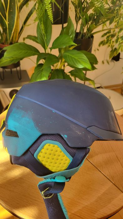 Kask narciarski dla dziecka  53-56cm