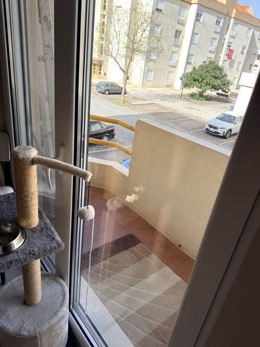 Excelente Apartamento T3 para Arrendamento com AC em todos os comodos