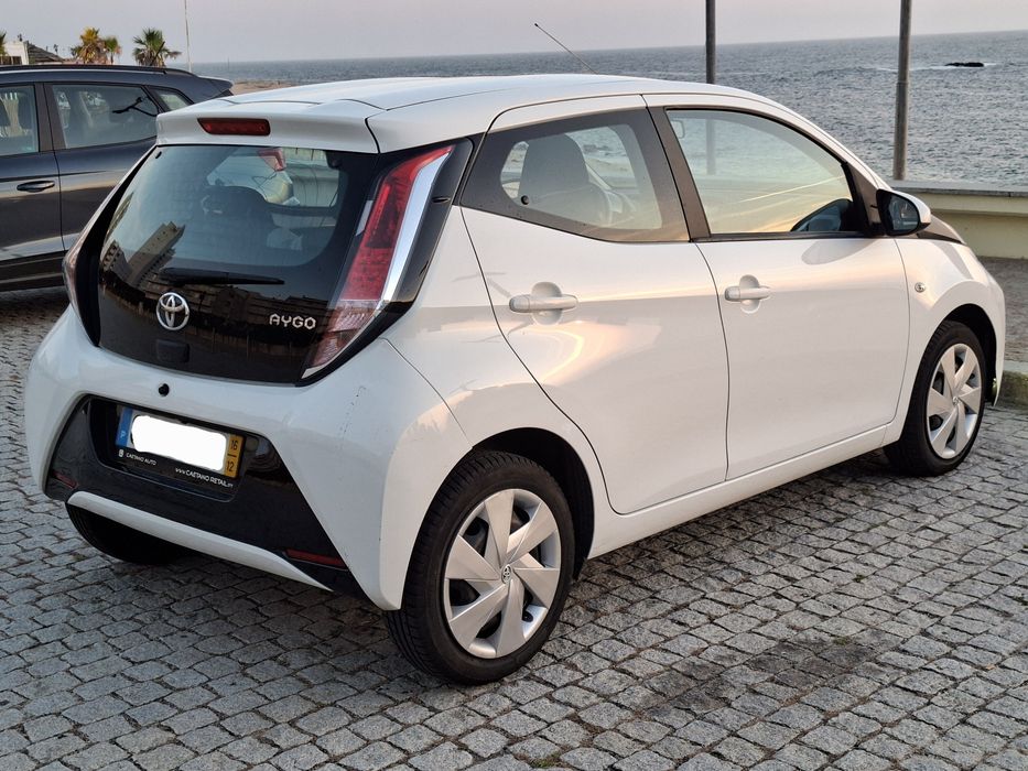 Toyota Aygo  X-Touch/X-Play 2016 Nacional
